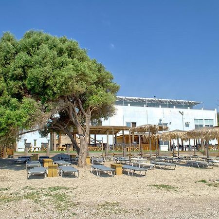 Epipleon Luxury Suites -105- Δωμάτιο 35Τμ Με Βεράντα 35Τμ Μπροστά Στη Θάλασσα Nafpaktos Bagian luar foto